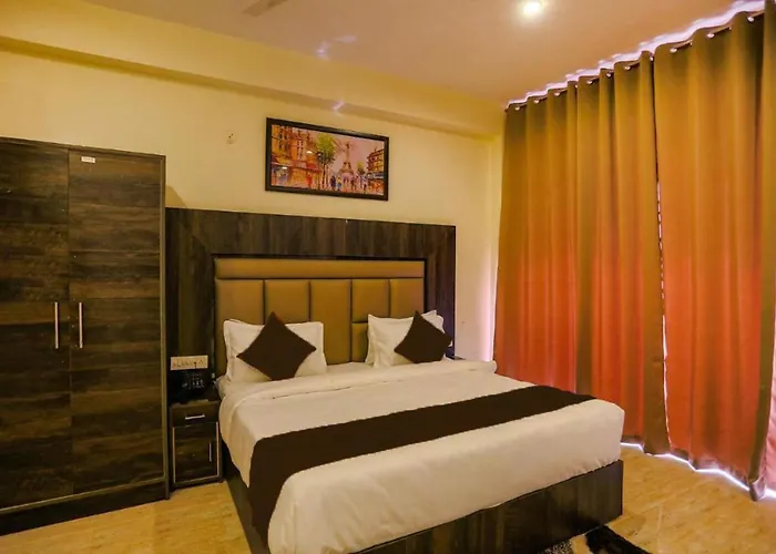 Hotel The Kiara At Delhi Airport